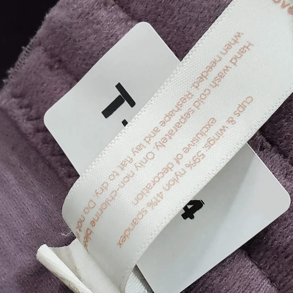 Cacique Women Bra 46DD Purple T Shirt Lightly Lined Underwired Strap Adjustable